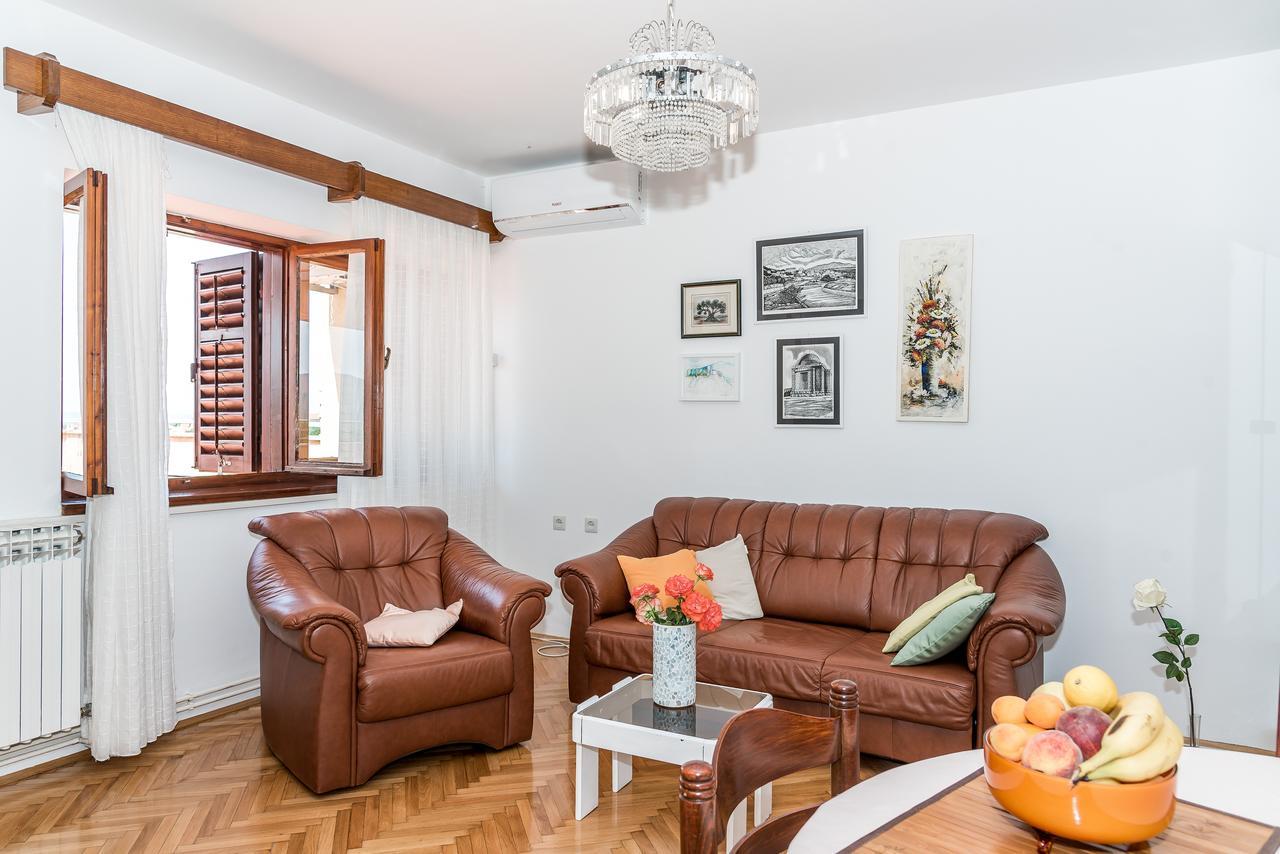 Apartment Promona Drniš 외부 사진